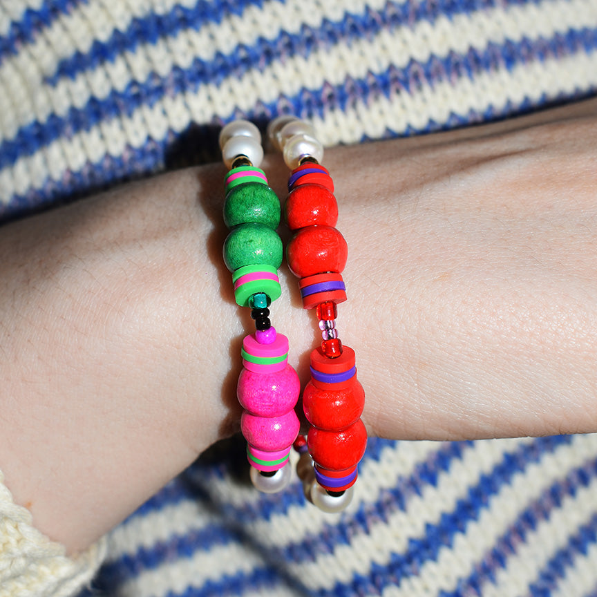 Warren Freshwater Pearl and Wood Bracelet in Rouge
