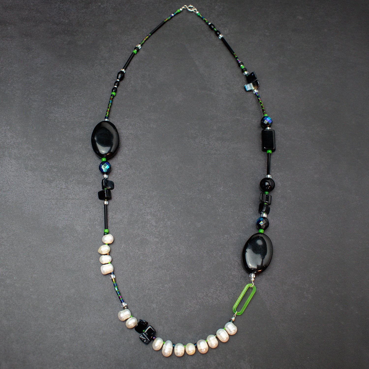 Orvieto Black & White Freshwater Pearl Long Necklace