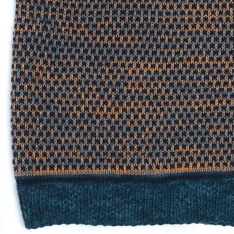 Dark Circular Cutout Knit Tank