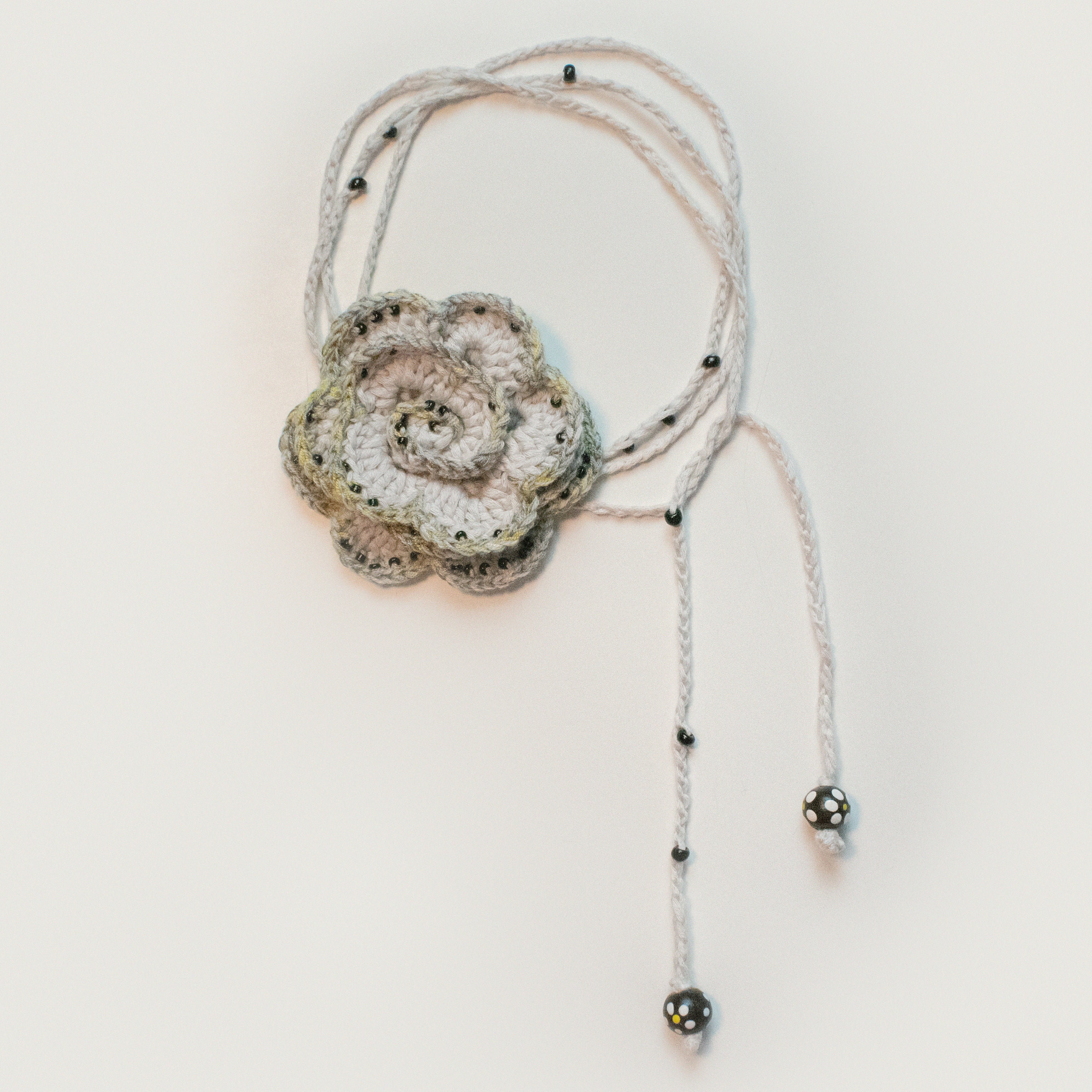 Crochet Beaded Rose Necklace Wrap in Beige Melange