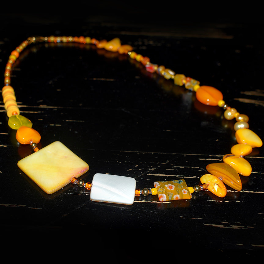 Ace Mother of Pearl And Millefiori Necklace in Apricot