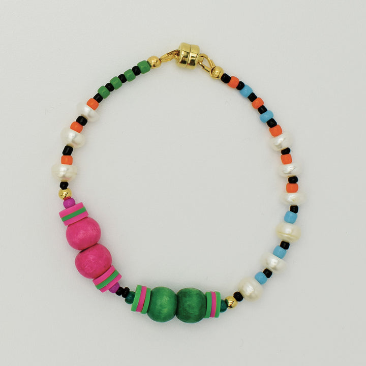 Warren Freshwater Pearl and Wood Bracelet in Multi