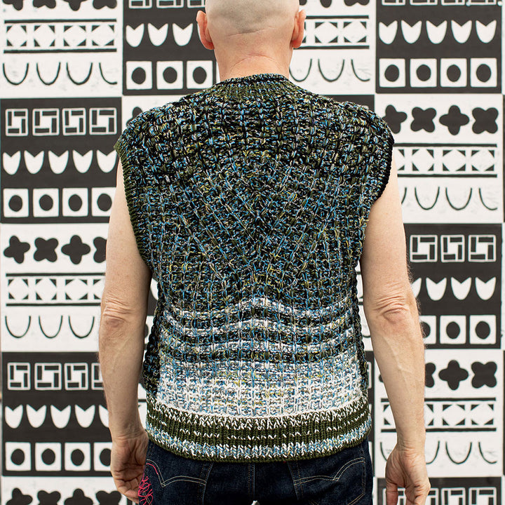 V-Neck Gradient Sweater Vest With Dog Patch