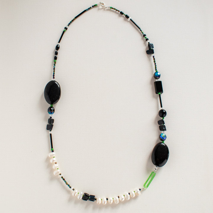 Orvieto Black & White Freshwater Pearl Long Necklace